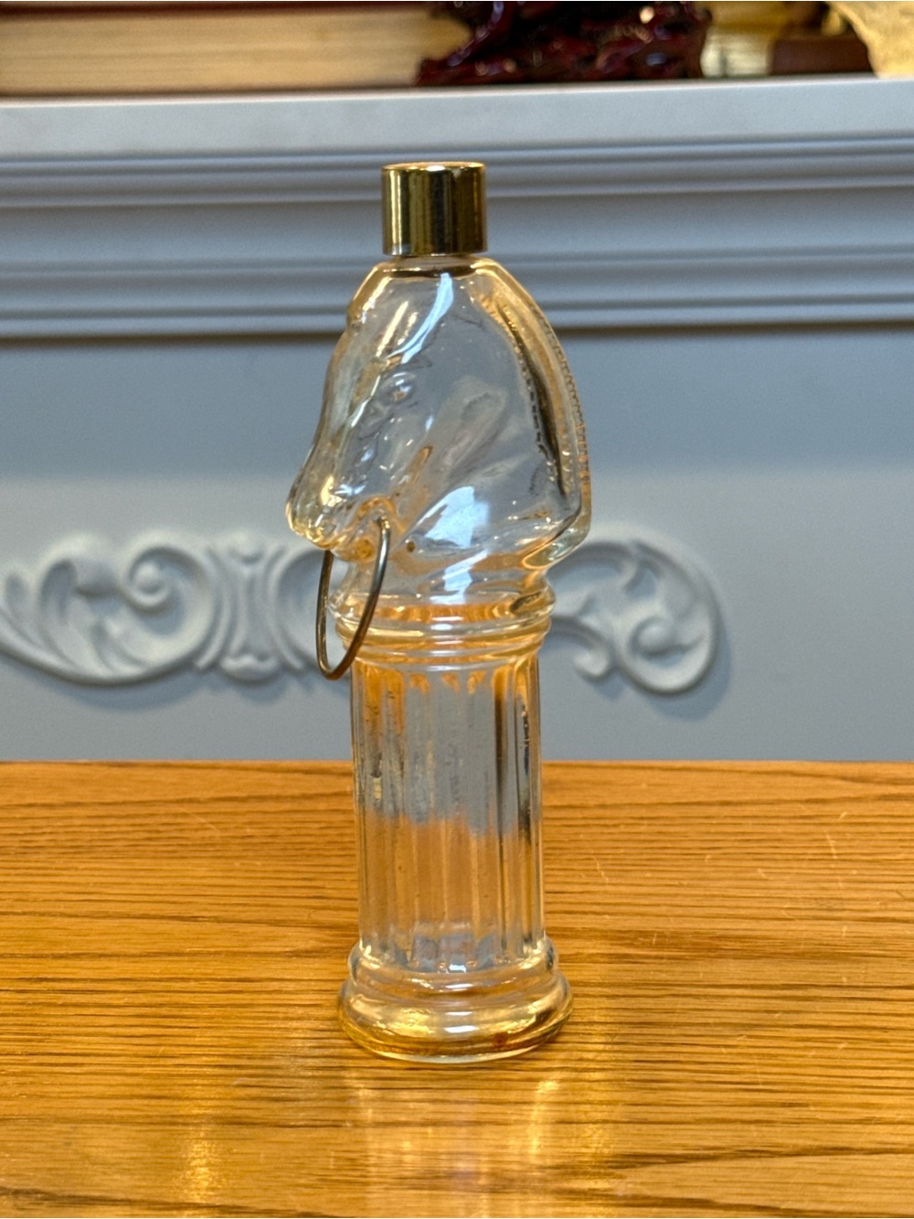Vintage Avon Clear Glass Equestrian Knight Hitching Post Decanter⁠